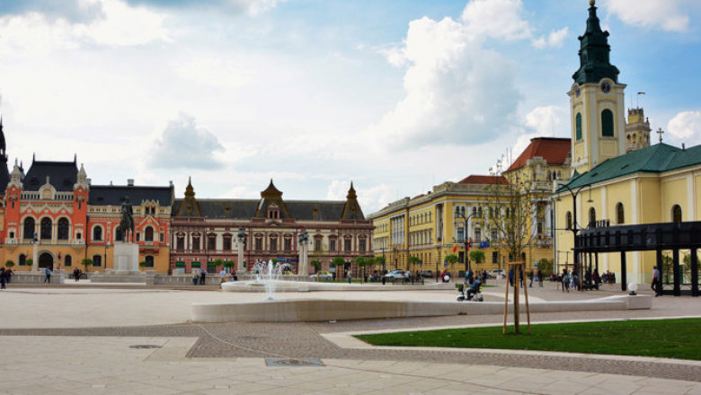 Piața_Unirii_Oradea_ghidlocal_4-750x380