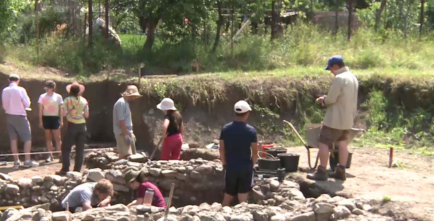 O paine veche de 14.000 de ani a fost descoperita de arheologi