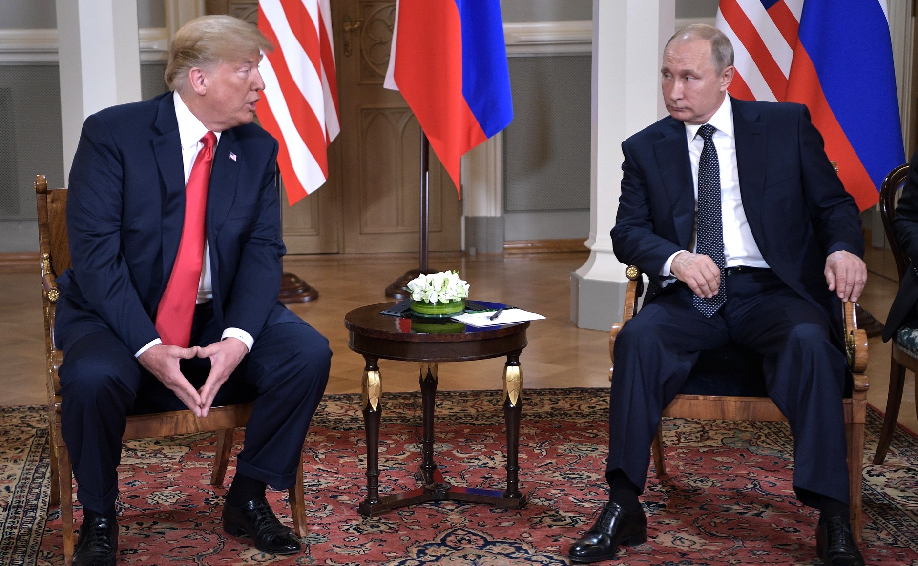 Prima reacție a Kremlinului privind discuția dintre Donald Trump și Vladimir Putin: „Pură ficțiune”