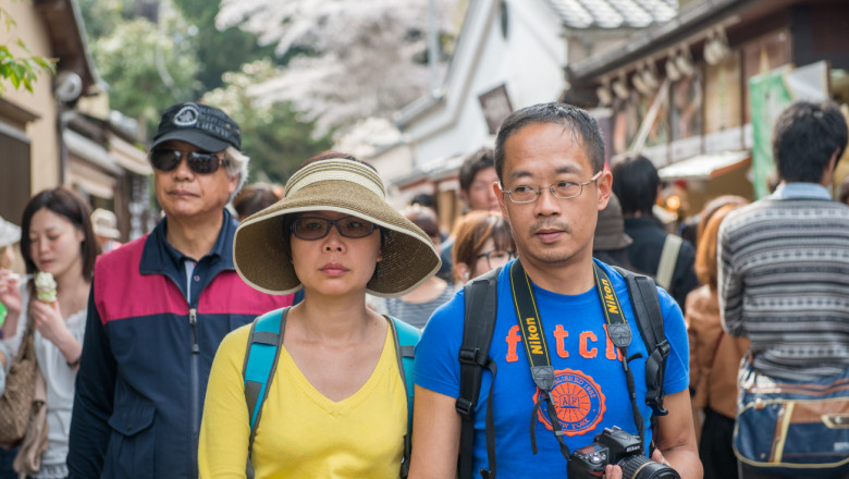 turisti japonezi shutterstock