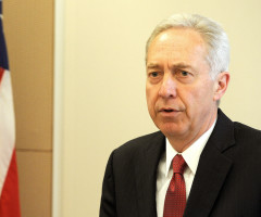 La final de mandat, Hans Klemm face mărturisiri despre politicieni