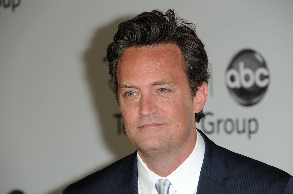 Medicul acuzat că i-ar fi dat ketamină actorului Matthew Perry, care a murit de supradoză, va reveni la muncă