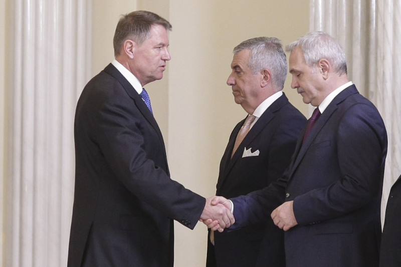 iohannis dragnea cap plecat ochi inchisi tariceanu 180129_INVESTIRE_FINAL_006_INQUAM_Photos_Octav_Ganea