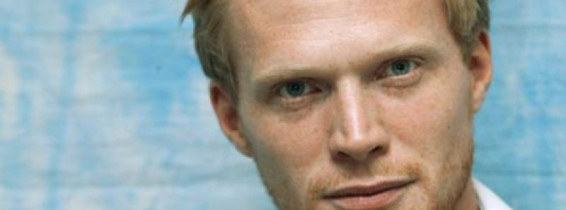 Paul-Bettany-paul-bettany-22059368-1411-2200