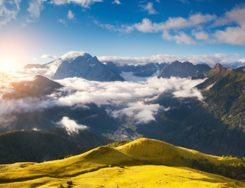 shutterstock_dolomites.jpg