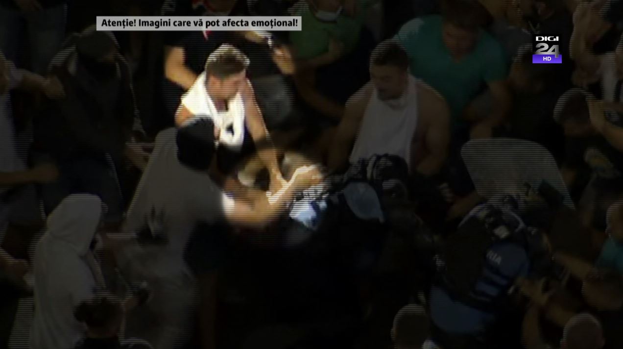 Primele condamnări definitive în dosarul „10 august”: Ce pedepse au primit doi bărbați care au atacat-o pe jandarmeriță