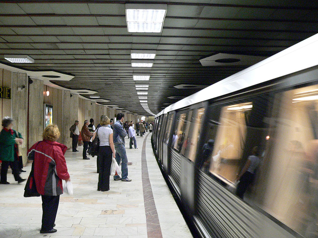 Drulă: Un consilier al directorului Metrorex câștigă 9.500 de lei în mână, dublu față de un consilier de ministru
