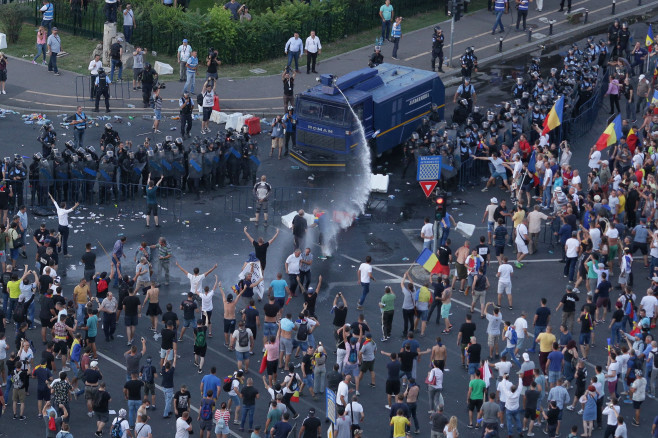 noi incidente protest bucuresti_inquam ganea (2)