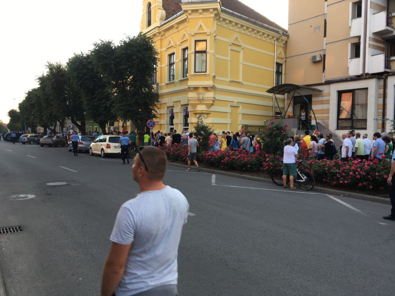 protest Bistrita 1 100818