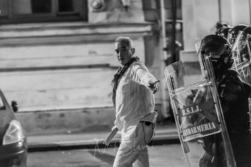 protest 10 august bucuresti piata victoriei_nick stavre (3)