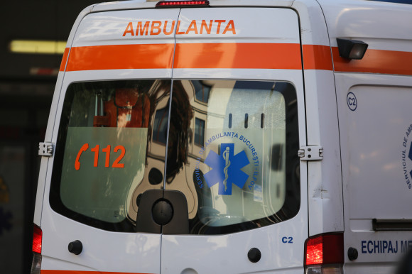 ambulanta_shutterstock_1162604509