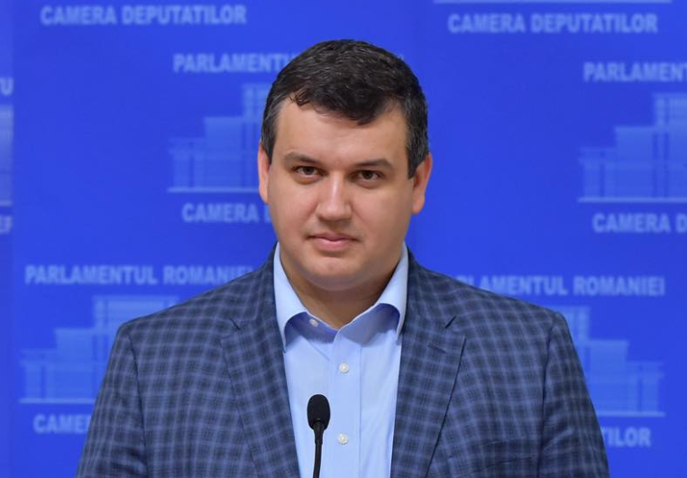 Tomac vrea o alianță cu partidele de dreapta, dar fără PNL, și îl atacă pe șeful CJ Timiș care a anunțat o alianță PNL-PMP