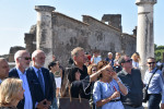 Klaus Iohannis si Carmen Iohannis in Pompeii 2