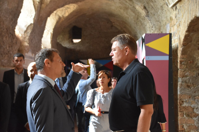 Klaus Iohannis Pompeii 4