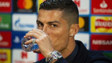 Cristiano Ronaldo cu un ceas de 2 milioane de euro