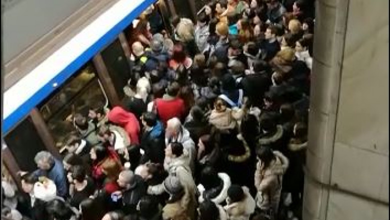 aglomeratie metrou unirii 1