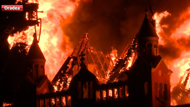 palat episcopal incendiu