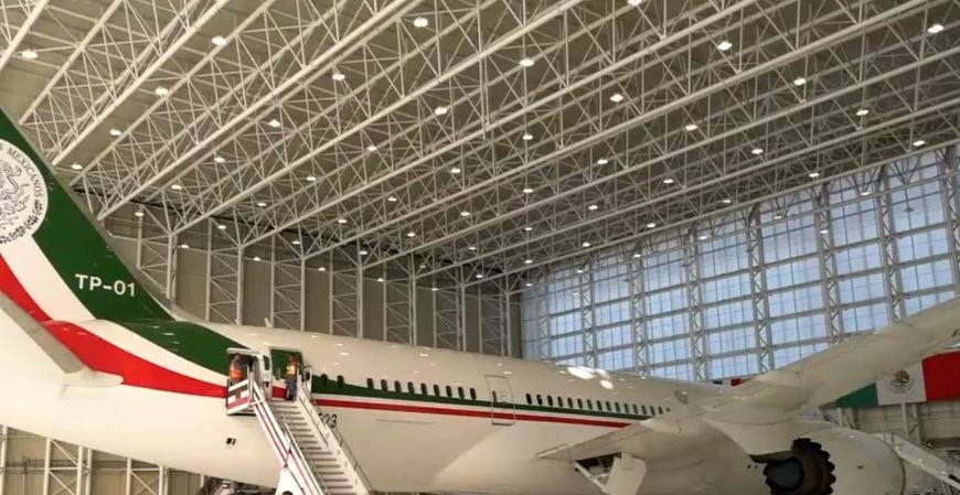 Avion prezidential scos la vanzare