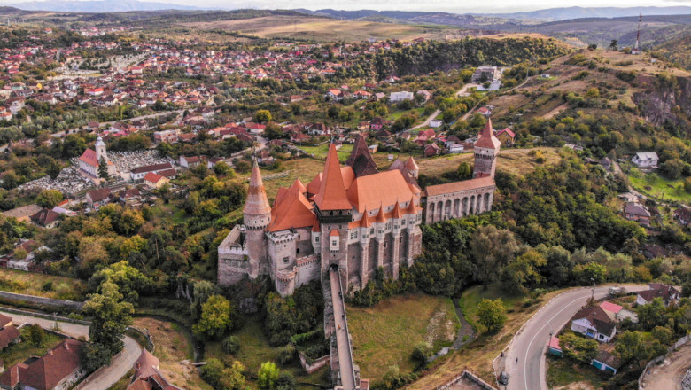 castelul corvinilor