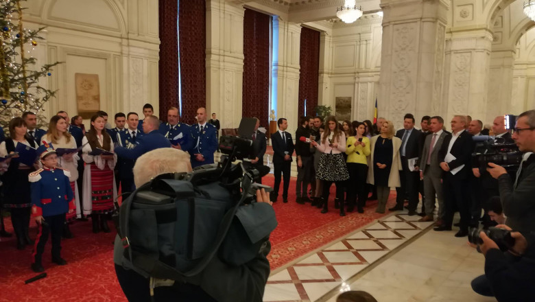 liviu dragnea jandarmi palatul parlamentului