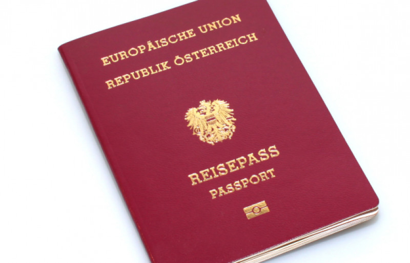 pasaport austriac shutterstock