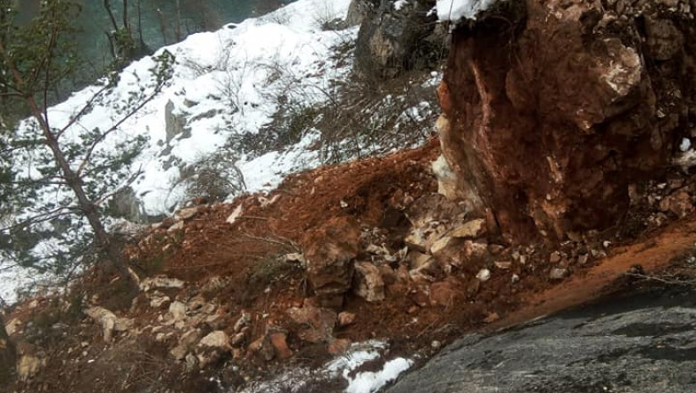 alunecare teren Bihor1