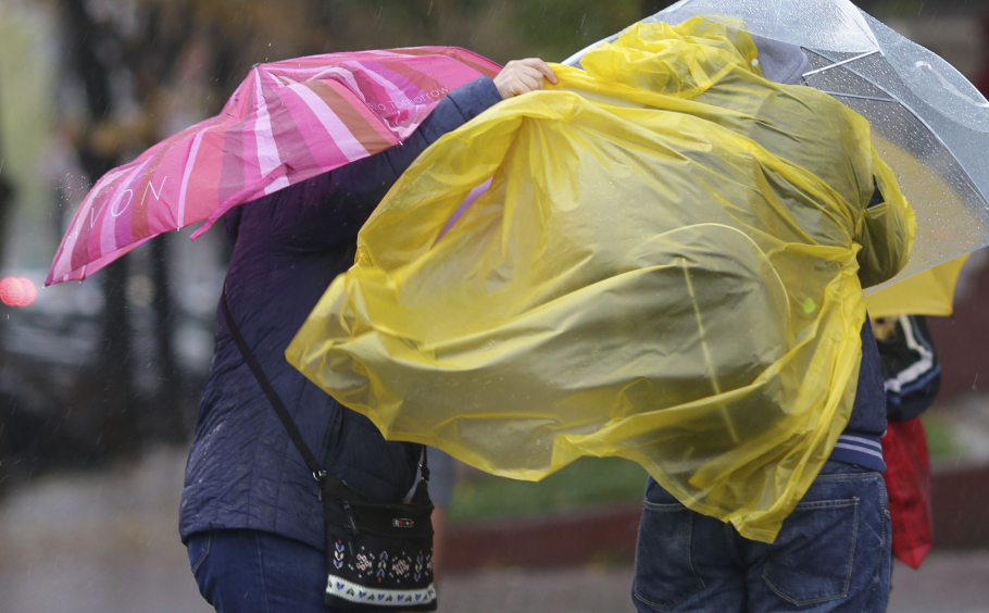 Cum va fi vremea de Crăciun. Prognoza meteo pentru perioada 14-27 decembrie, în fiecare din regiunile țării