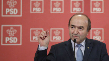 Ministrul Justiției, Tudorel Toader, face declarații de presă la PSD