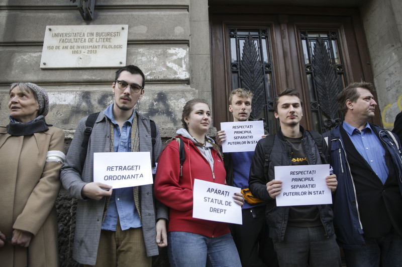 studenti litere protest