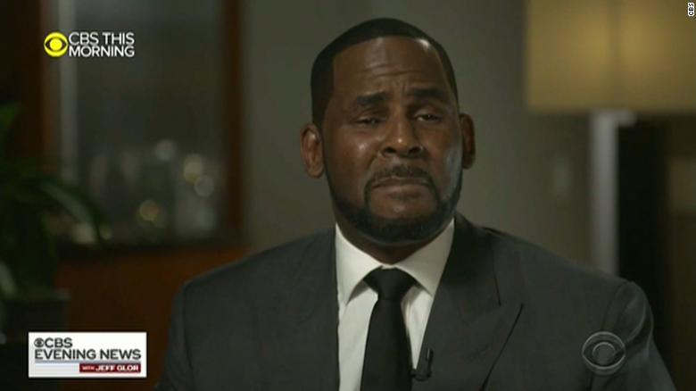 R. Kelly, dupa gratii. Colectie impresionanta de inregistrari cu sex cu minore, gasita de politisti