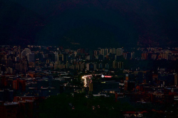 pana-curent-caracas-venezuela-twitter