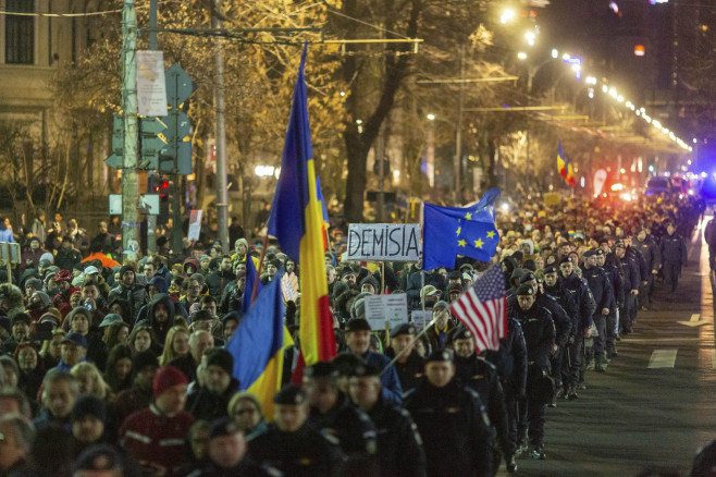 BUCURESTI - PROTEST - OUG 7