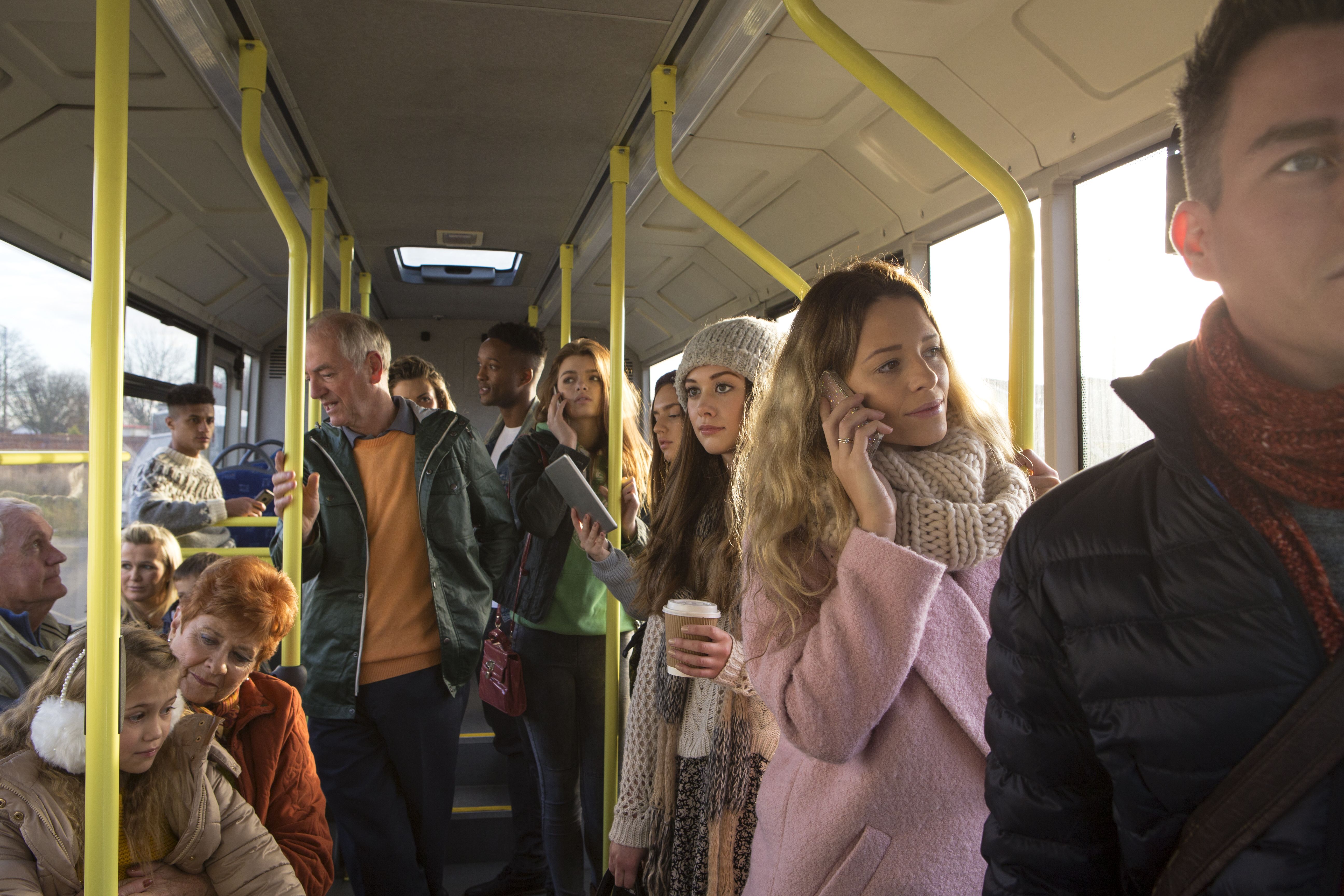 De ce ne dezechilibram in autobuz?