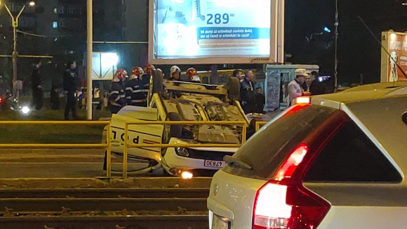 masina politie accident