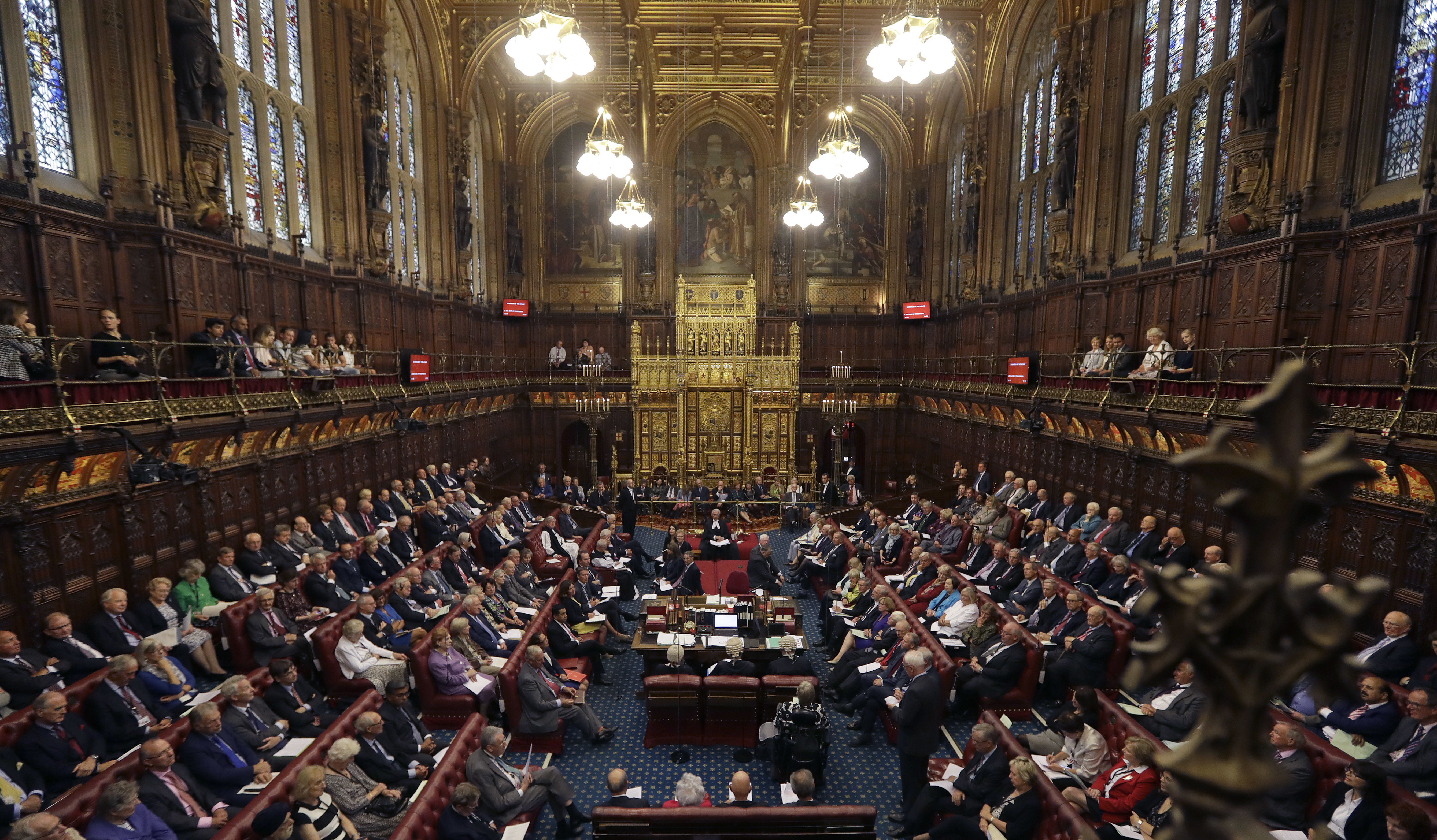 Parlamentarii britanici au preluat controlul Brexitului de la Theresa May