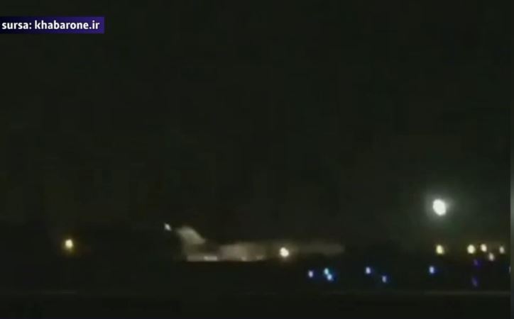 Un avion cu 100 de oameni la bord a luat foc la aterizare, pe aeroportul din Teheran