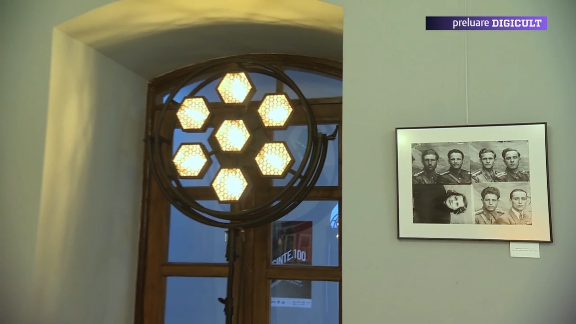 Digicult. Fotografiile in care nu zambeste nimeni