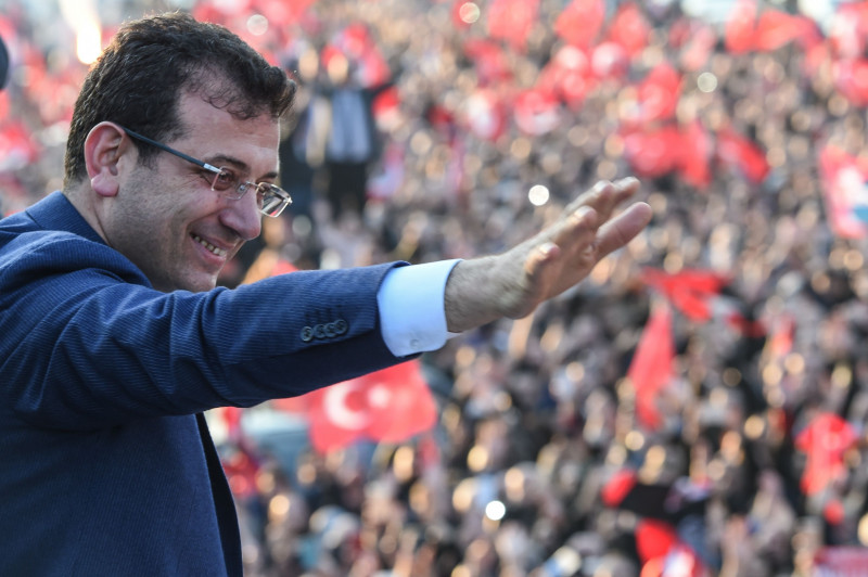CHP Candidate Receives Istanbul Mayoral Mandate