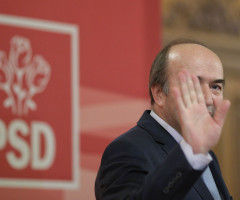 Guvernul ia în calcul schimbarea lui Tudorel Toader din Comisia de la Veneția