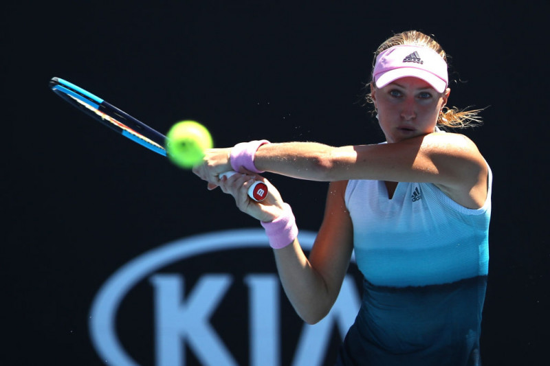 LIVE TEXT. Mihaela Buzărnescu - Kristina Mladenovic, în semifinala Fed Cup 2019