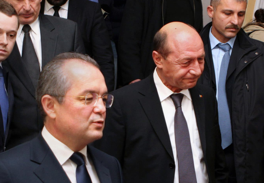 Basescu: Nu exclud ca Emil Boc sa fie candidat al PNL şi PMP pentru un nou mandat de primar