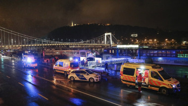 Un vas cu pasageri s-a scufundat pe Dunăre în plin centrul Budapestei