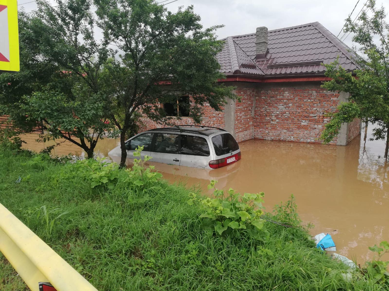 HARTA. Cod roșu de inundații în 7 județe