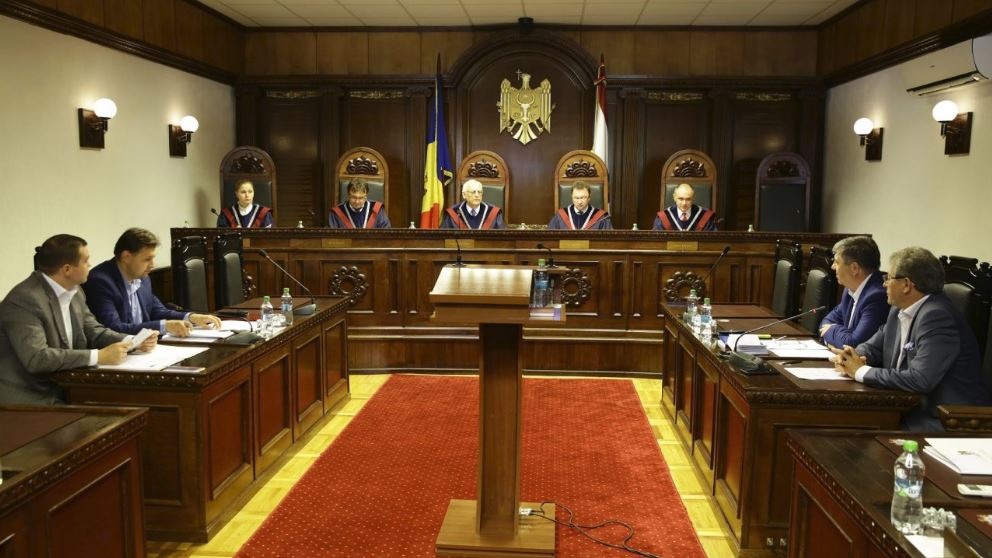 Legea care conferă statut special limbii ruse în Republica Moldova, declarată neconstituțională