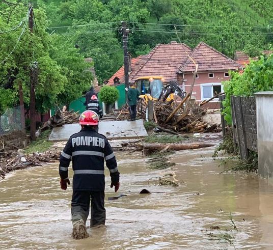 Cod galben de inundații în mai multe județe ale țării