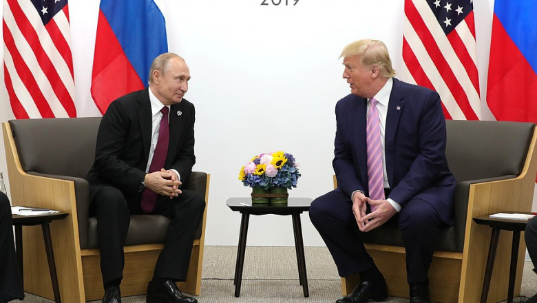 Vladimir Putin și Donald Trump.