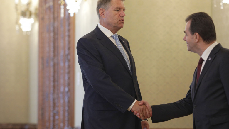 iohannis da mana cu orban - ganea - 20190604123412_OGN_7212-01