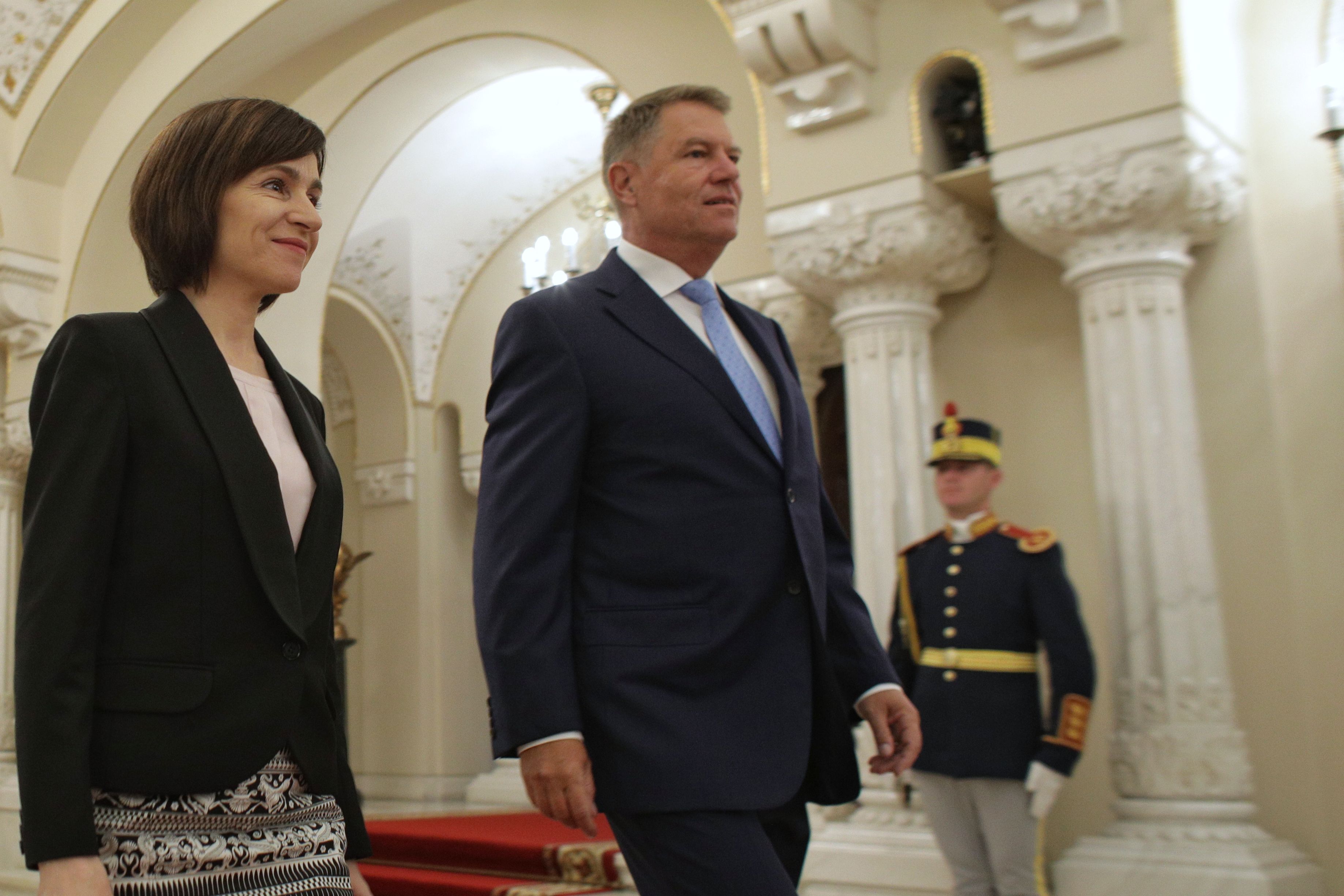 Klaus Iohannis merge miercuri la Chișinău. Șeful statului va discuta cu Maia Sandu, președintele Republicii Moldova