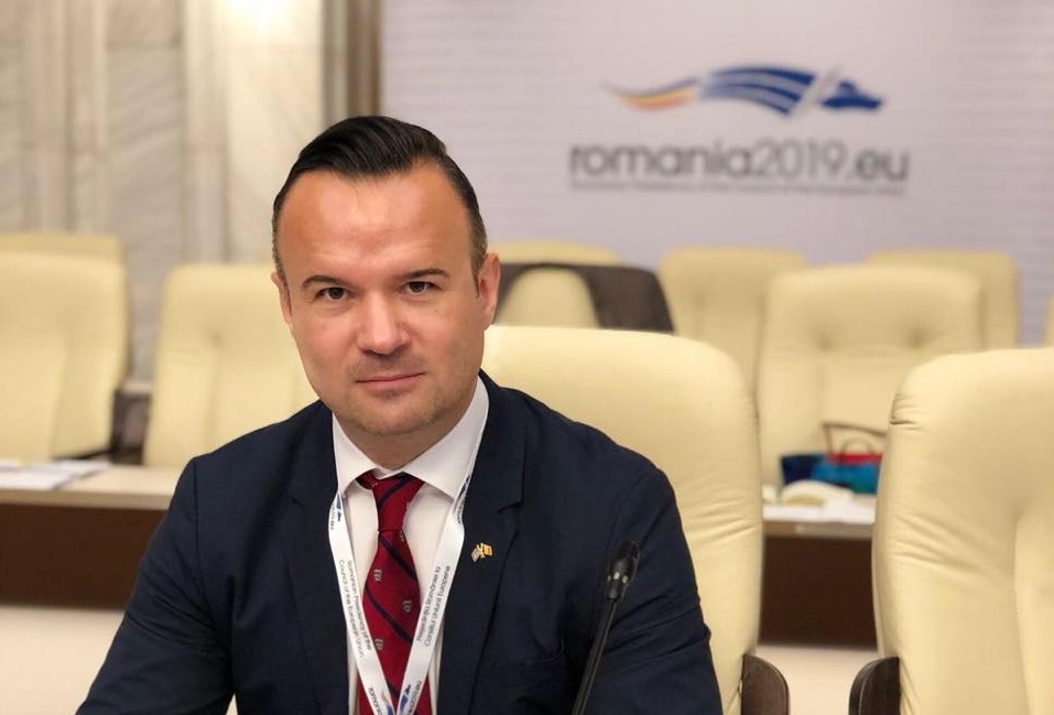 Razvan Vulcanescu, de 13 ani in functii de conducere. Ce avere are presedintele CNAS