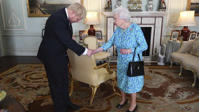 Boris Johnson a fost primit de regina Elisabeta a II-a